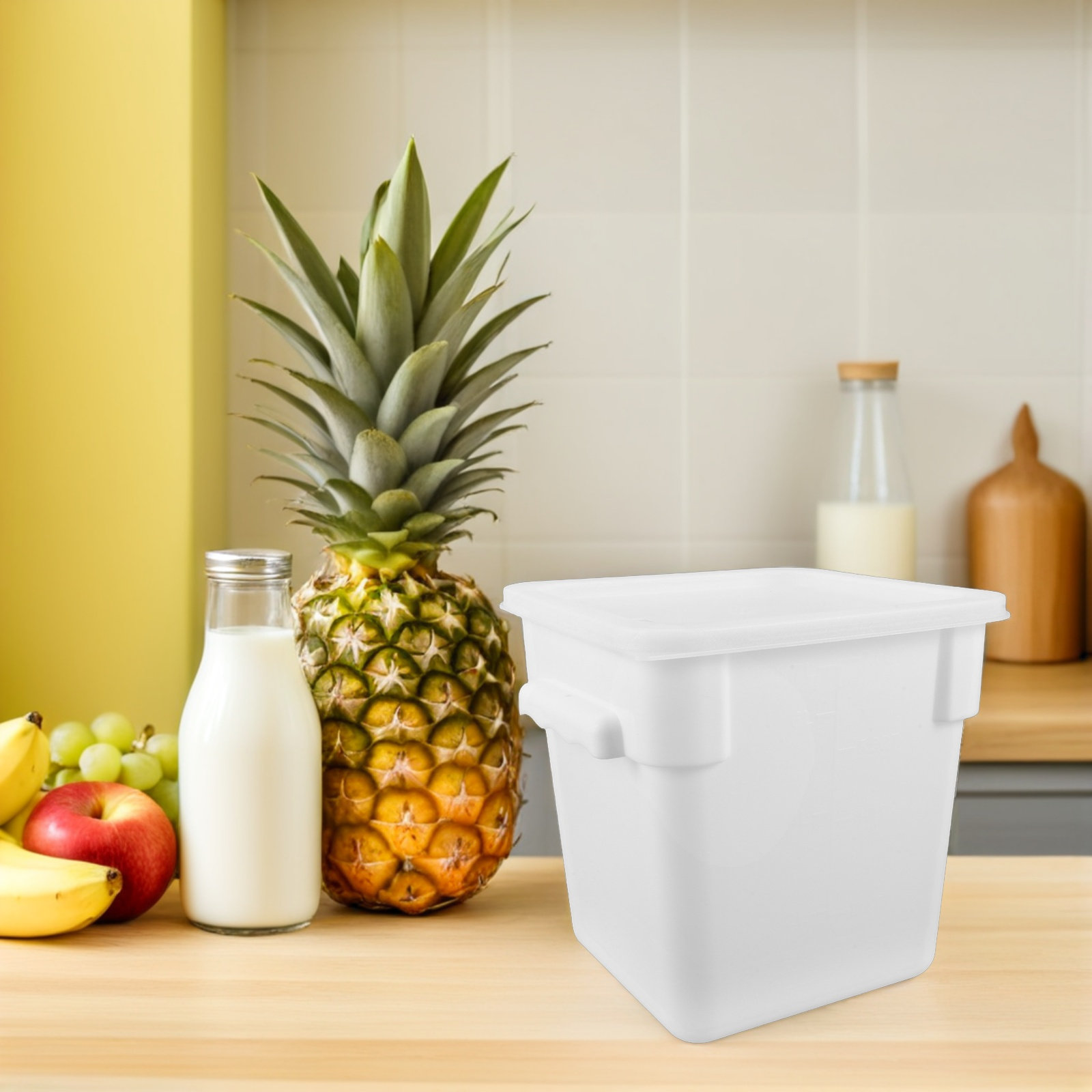 8Lの正方形の積み重ね可能なプラスチック製食品保存容器。取っ - Food Storage Safe のレビューと価格